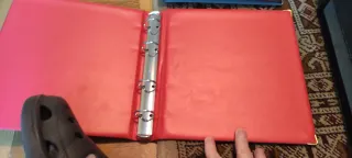 Álbum PARDO para monedas o billetes