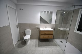 Piso en alquiler en Salamanca - Uruguay - Las Mimosas en Santa Cruz de Tenerife