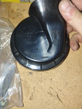 Bocina nueva Hella 3FH 002 924-821