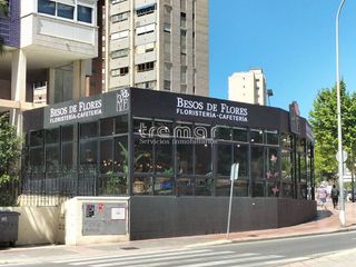 Local comercial en venta en Pueblo Levante en Benidorm