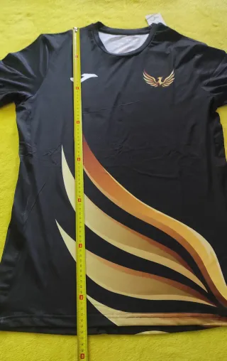Camiseta Joma Talla M Negra y Dorada