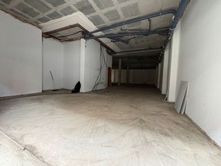 Local comercial en alquiler en Centre en Castelldefels