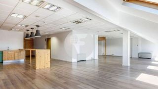 Oficina en alquiler en L'Antiga Esquerra de l'Eixample en Barcelona