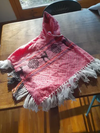Poncho Peruano Tejido Artesanal para niño / niña