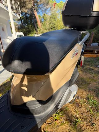 Piaggio Liberty 125cc ABS Dorado, 2020, 14127km