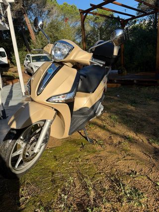 Piaggio Liberty 125cc ABS Dorado, 2020, 14127km