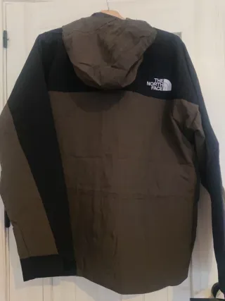 Chaqueta The North Face cortavientos