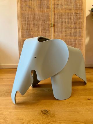 Elefante Vitra Eames
