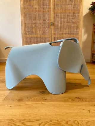 Elefante Vitra Eames