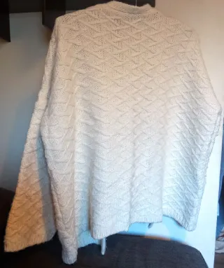 Chaqueta de lana Stradivarius blanca