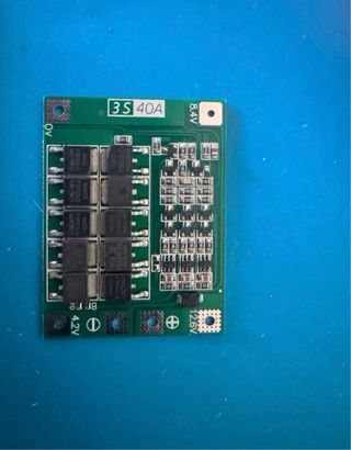 Batería Litio Makita 12,6V 2.4A PA12