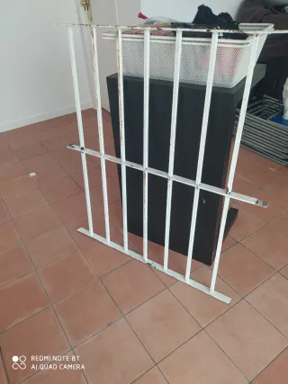 Reja de hierro blanca