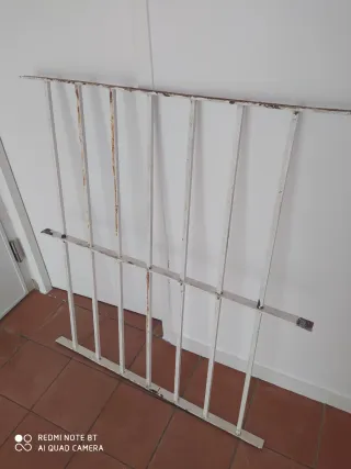 Reja de hierro blanca