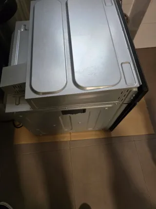 Horno Cooke & Lewis Negro