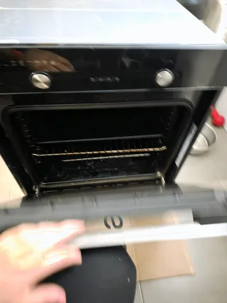 Horno Cooke & Lewis Negro