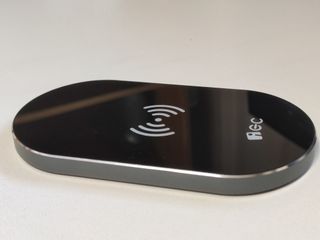 Cargador Inalámbrico Qi AGC C10W3G01 MicroUSB