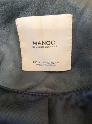 Cazadora polipiel azul Mango Talla M
