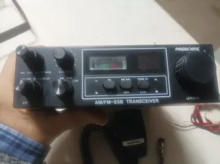 Emisora CB Presidente Jack AM/FM-SSB