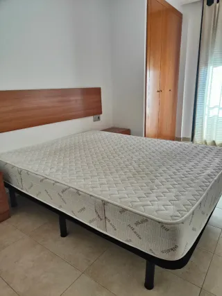 Somier y colchón 150x190cm