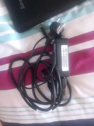 Portátil Lenovo Negro