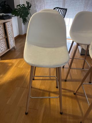 Juego de 4 Sillas Altas Blancas de 70 cm de alto