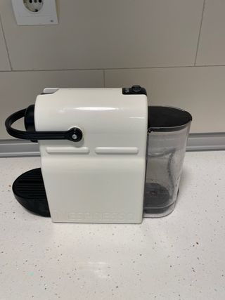 Cafetera Nespresso Krups Blanca