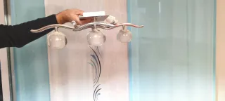 Lámpara de dormitorio moderna