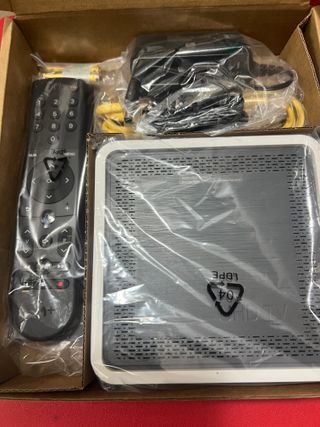 Descodificador Smart Wifi UHD 4K M+