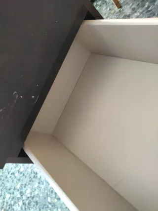 Mesita de noche Malm Ikea negra