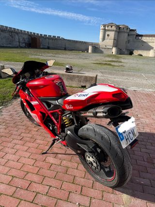 Ducati 848evo version especial Casey Stoner