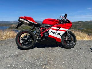 Ducati 848evo version especial Casey Stoner