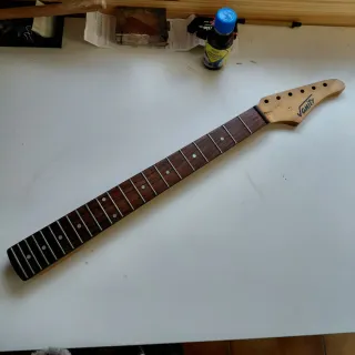 Mastil guitarra stratocaster 22 trastes