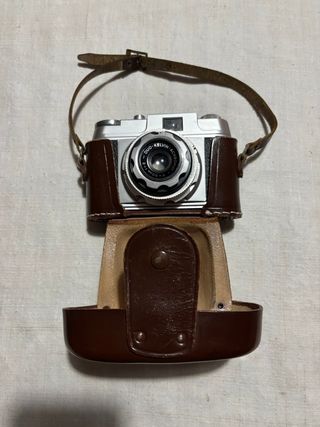 Macchina fotografica vintage Kelvin Maior