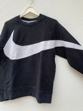 Sudadera Nike Big Swoosh Bordado Negra