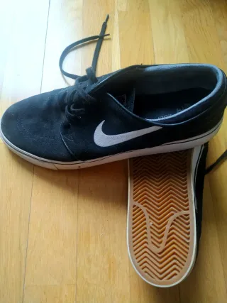 Zapatillas Nike Stefan Janoski T.44 Ante Negras