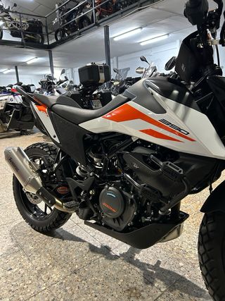 KTM 390 Adventure White