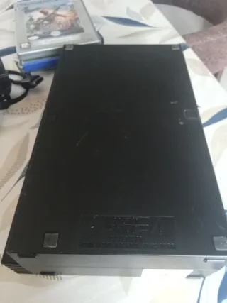 Consola PlayStation 2 con 3 juegos y 3 nandos