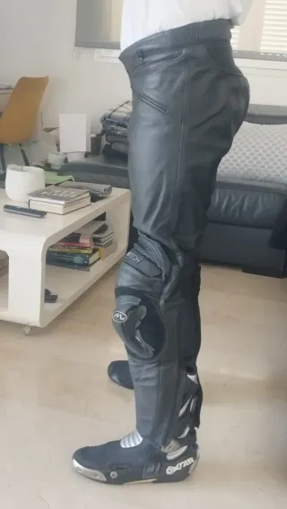 Pantalón Moto Piel MTECH Talla 48/50