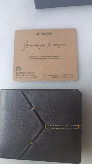 Cartera sin estrenar