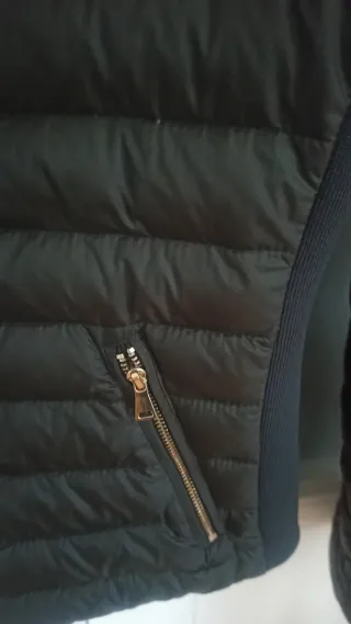 Cazadora Zara acolchada verde oscuro NO ENVIO