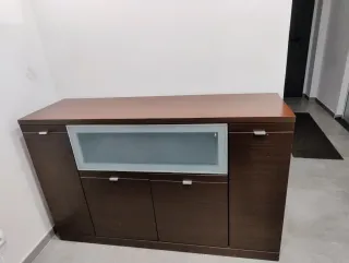 Mueble buffet wengué con cristal