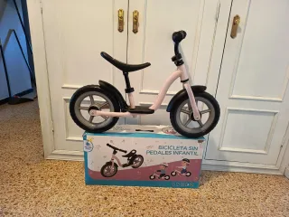 Bicicleta sin pedales rosa niña