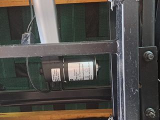 Divano reclinabile elettrico con telecomando