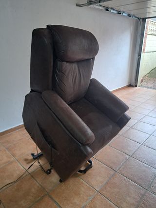 Divano reclinabile elettrico con telecomando