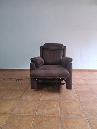 Divano reclinabile elettrico con telecomando