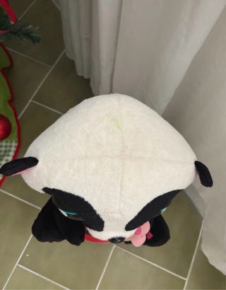 Oso panda interactivo con biberón . Mueve los ojos