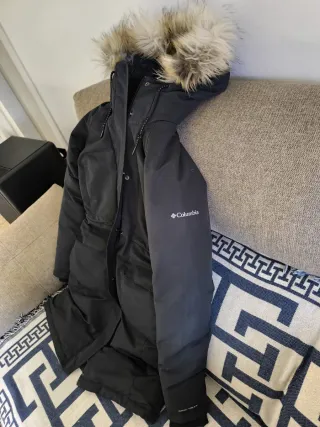 Abrigo Columbia 3/4 de Plumas Mujer negro