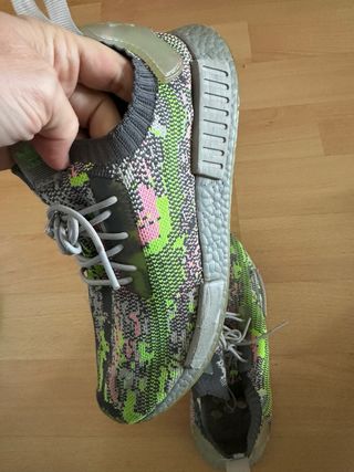 Adidas NMD R1 Verde y Rosa