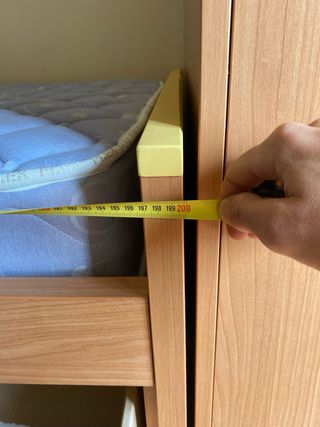 Dormitorio juvenil con armario