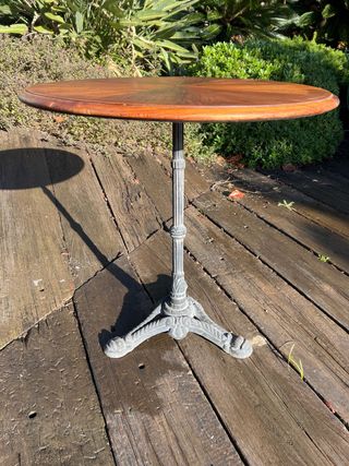 Mesa redonda estilo bistró 70 cm – hierro fundido